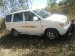  Chevrolet Tavera diesel 1lacks Kms