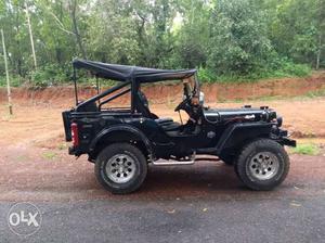 Jeep  short chassis, 4x4 in mint condition,