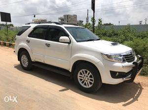 Toyota Fortuner -  Showroom condition awesome SUV