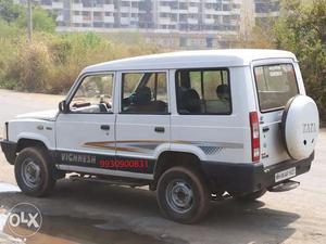 Tata Sumo Model: Oct-