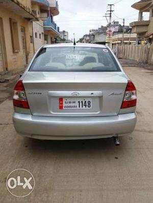  Hyundai Accent cng  Kms