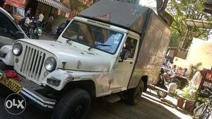 Mahindra pic-up jeep