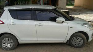 Maruti Suzuki Swift Dzire...car ne Hju kai kholvama ni