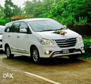  Toyota Innova diesel  Kms