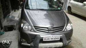 Toyota Innova 2.5 G 8 Str Bs-iii, , Diesel