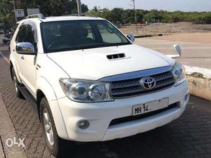  Fortuner 4x4 Single Own Done 84K KMS INR. Lakh