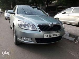 Skoda Laura Elegance 1.9 Tdi At, , Diesel