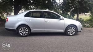 Sell  Volkswagen Jetta top model diesel  Kms 1st