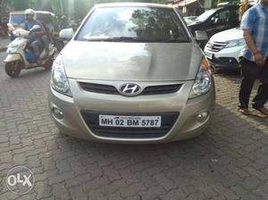 Hyundai I, Petrol