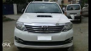  toyota fortuna in showroom condition