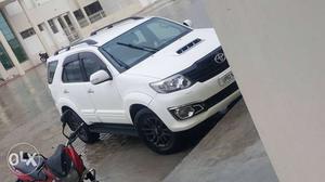  Toyota Fortuner Trd.sport diesel  Kms all