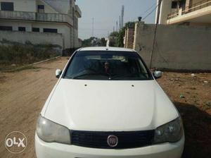 Fiat Palio Stile diesel  Kms  year