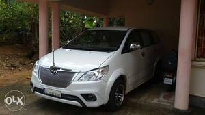  Toyota Innova CARAVAN diesel 190 Kms