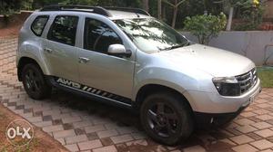 Renault Duster diesel 110PS 4WD RXL  Kms  year