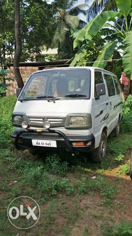  Maruti Suzuki Omni.  Kms