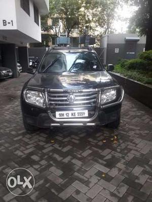 Black renault duster for sale (diesel & first owner) with