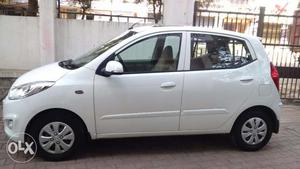 Like Brand New - Hyundai I10 - Asta - AT - Sunroof -1.2 VTVT