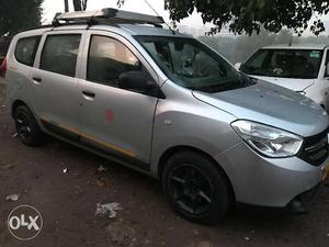 T-PERMIT Renault Lodgy 6+1 SEATER Excelent Condition