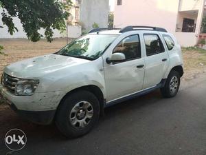  Renault Duster, Color - White