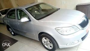 Skoda Laura Ambiente 1.9 Tdi At, , Diesel