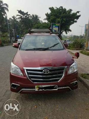  Toyota Innova diesel  Kms