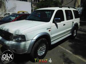 White Ford Endeavour Single Owner at Inr 