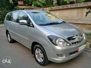 Toyota Innova 2.0 V, , Petrol