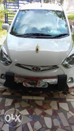  Hyundai Eon petrol  Kms