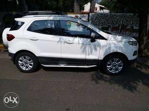  Ford Ecosport petrol  Kms