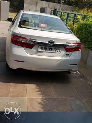 Toyota Camry hybrid  Kms  year