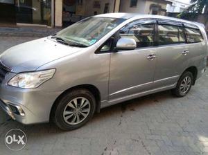 Toyota Innova 2.5 Vx 8 Str Bs-iv, , Diesel