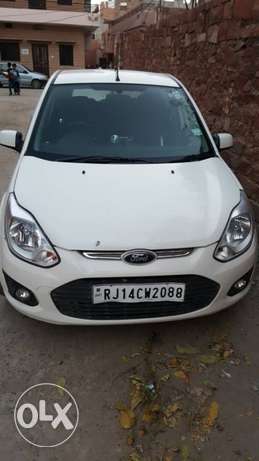  Ford Figo diesel  Kms