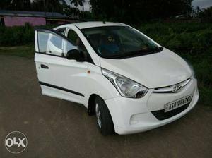  Hyundai Eon petrol  Kms