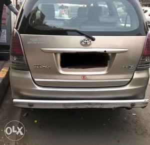  Toyota Innova diesel  Kms