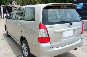  Innova G 7str Vehicle in Perfect Condition, Well