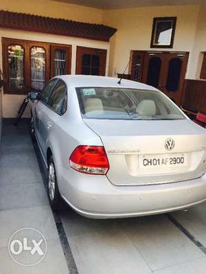  Volkswagen Vento petrol  Kms