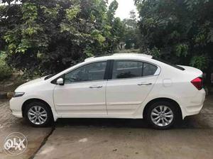 Automatic Honda City petrol  Kms with Sunroof