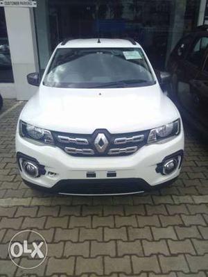  Renault Kwid petrol 7 Kms