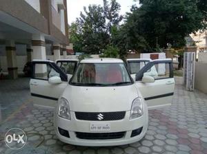 Maruti Suzuki Swift Vxi, , Petrol