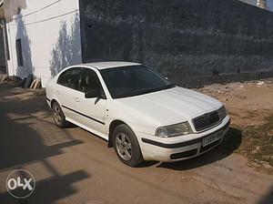 Skoda Octavia Elegance (Top) Model