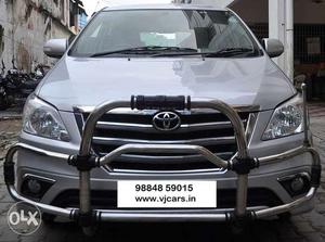 Toyota Innova 2.5 V 8 Str, , Diesel