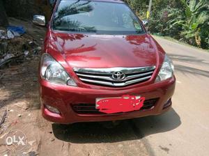  Toyota Innova diesel  Kms