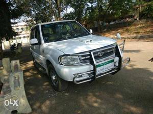  Tata Safari Storme diesel  Kms