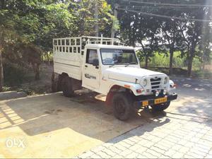 Pickup maxi truck  km chali a new tyrs a
