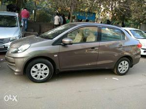  Honda Amaze petrol  Kms