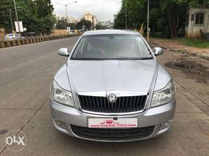 Skoda Laura Elegance 2.0 Tdi Cr At, , Diesel