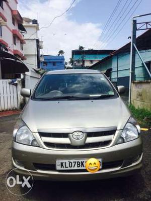 Innova  Gnine290SIX14,,,RS,Negotiable