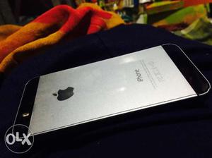 Price- iPhone 5s 16gb