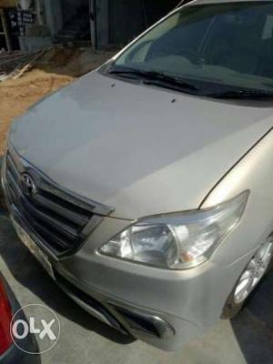 Toyota Innova 2.0 V, , Diesel