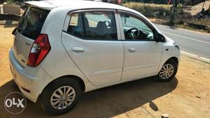 Hyundai i10 Automatic Petrol  Kms  Year 4.25 Lakhs